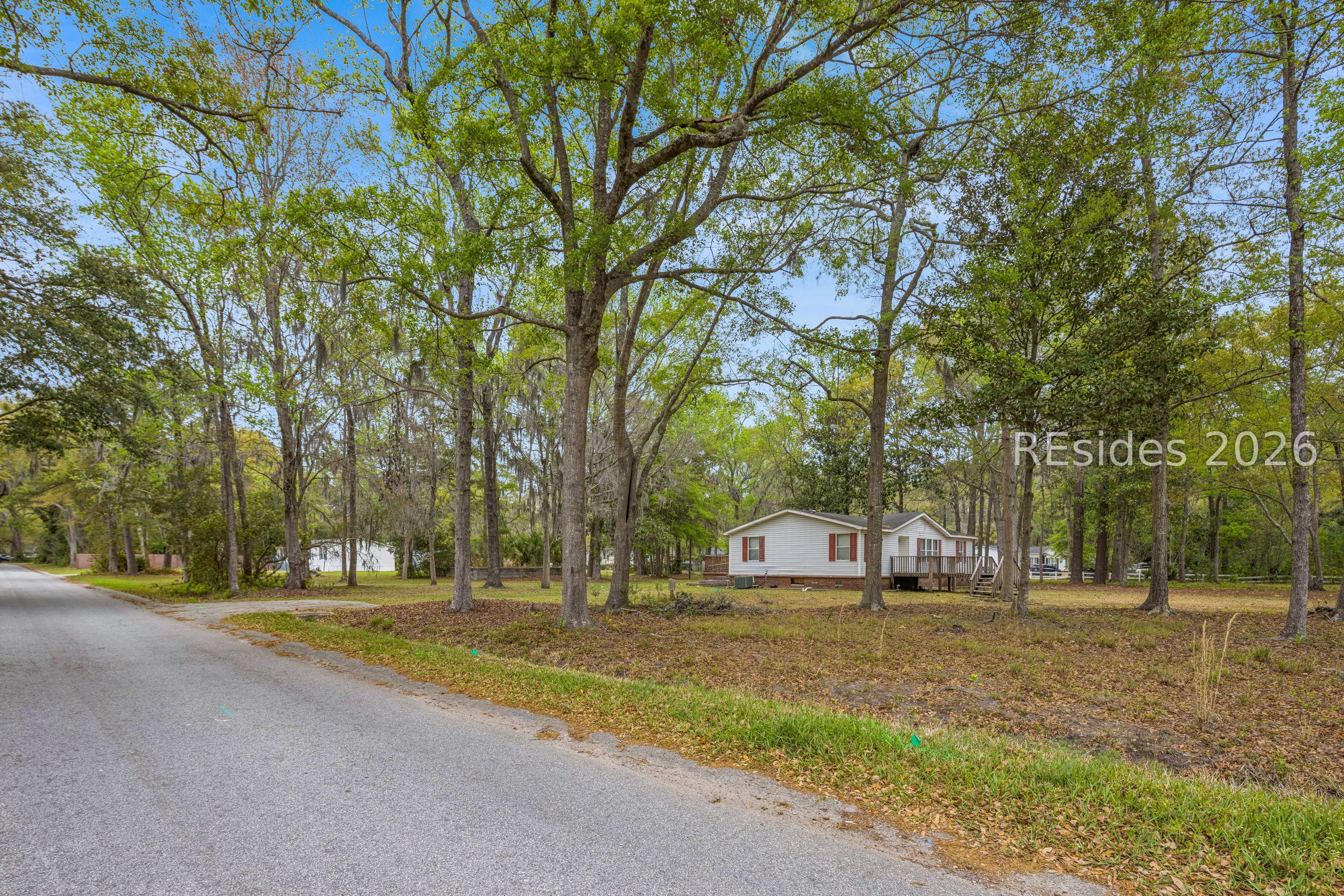 25 Martha Lane Bluffton, SC 29910 - Photo 23 of 33