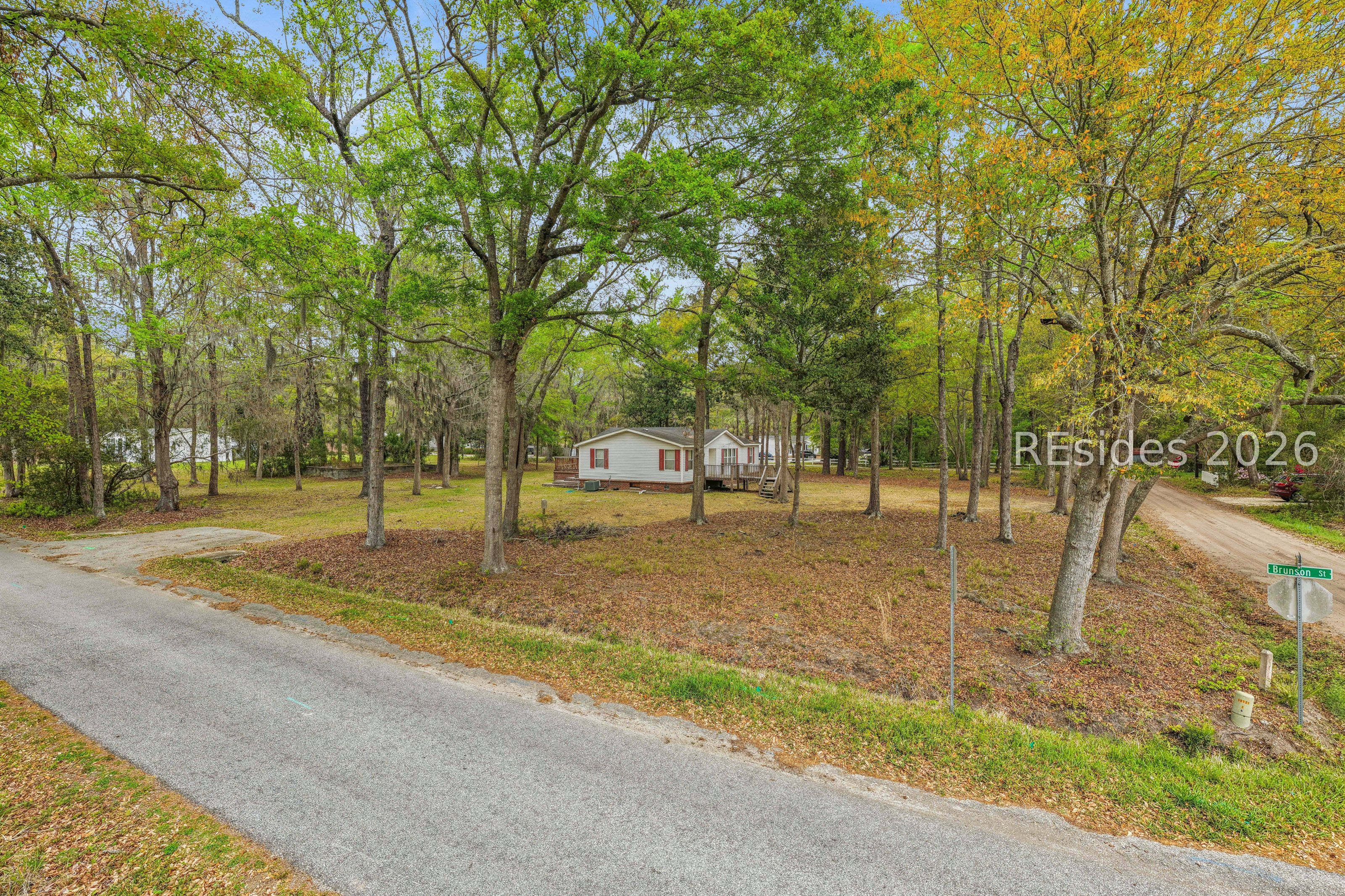 25 Martha Lane Bluffton, SC 29910 - Photo 7 of 33