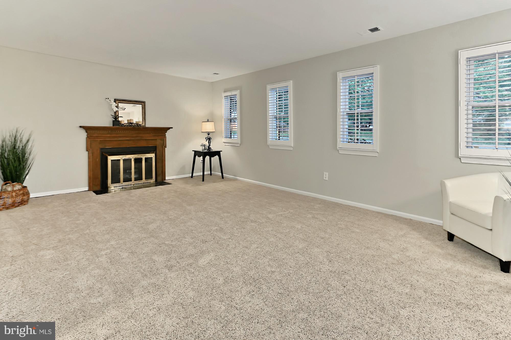 2311 Archdale Road Reston, VA 20191 - Photo 19 of 30 GORGEOUS LIGHT-FILLED FAMILY ROOM W/ 4 WINDOWS