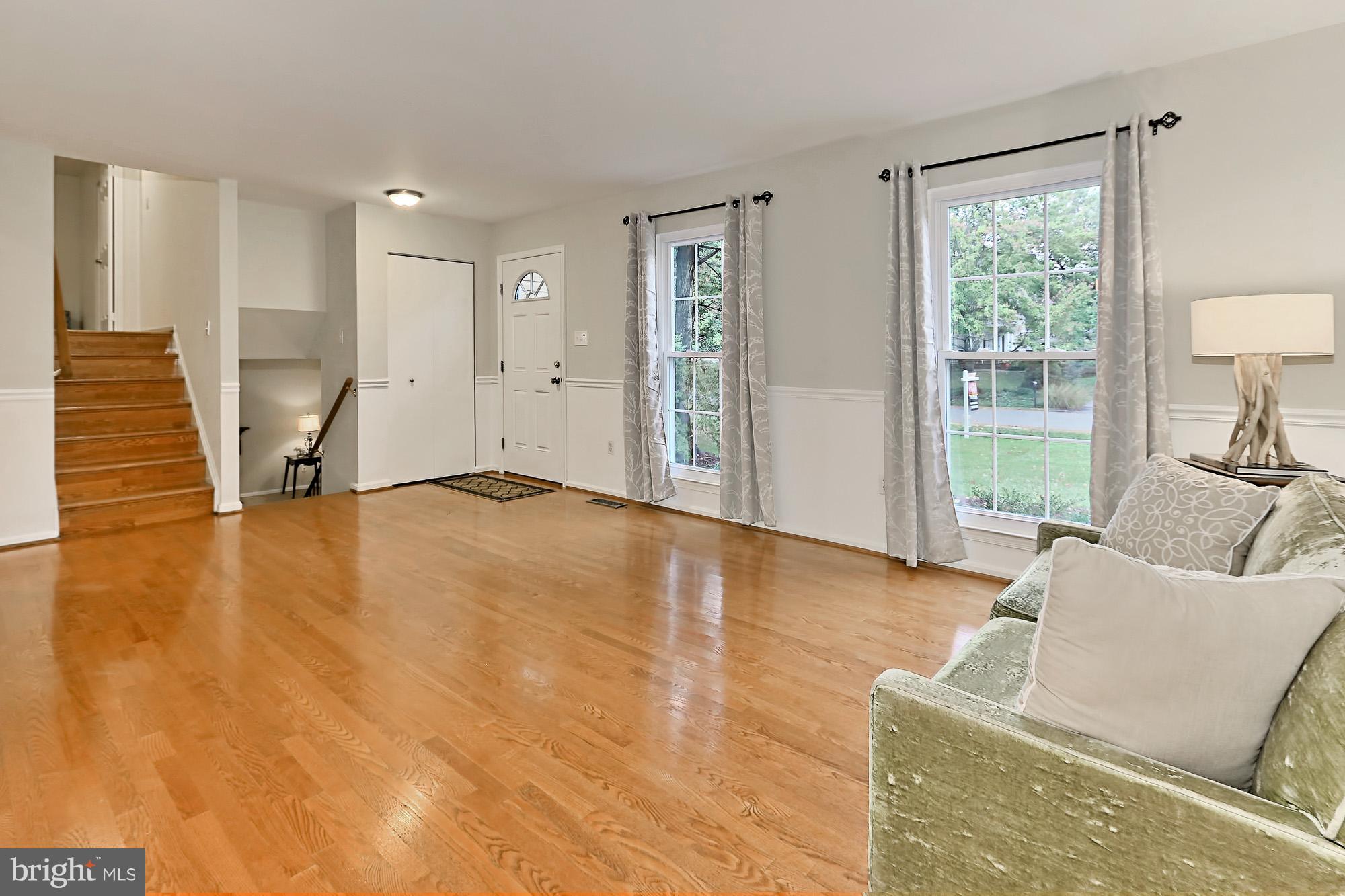 2311 Archdale Road Reston, VA 20191 - Photo 4 of 30 GLEAMING WOOD FLOORS ON MAIN & UPPER LEVELS