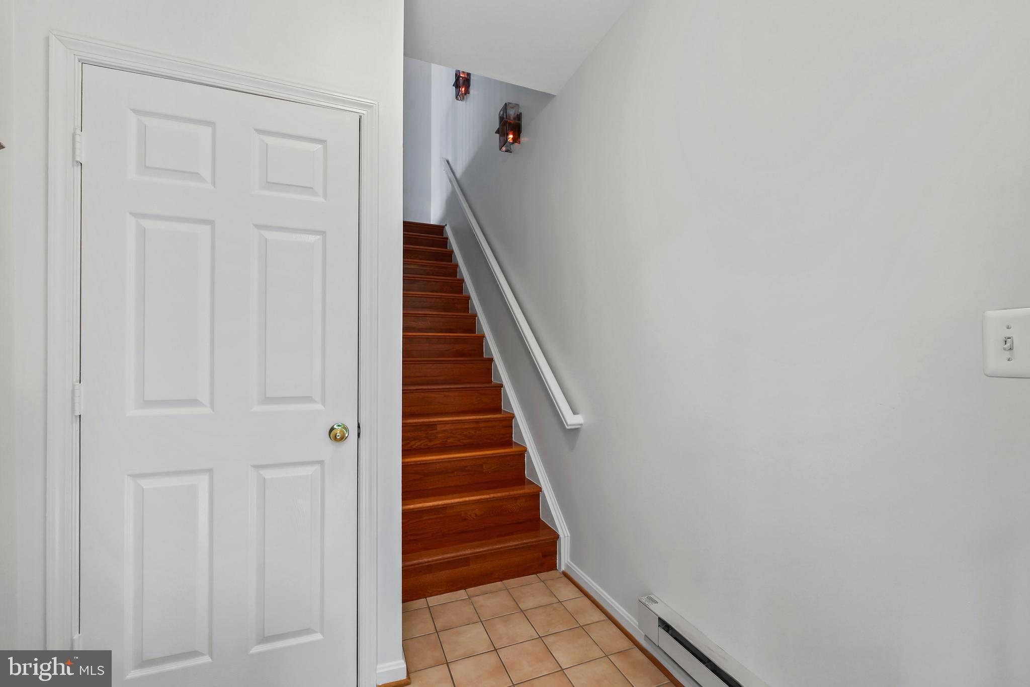 11401 Gate Hill Place, Unit 79 Reston, VA 20194 - Photo 5 of 34