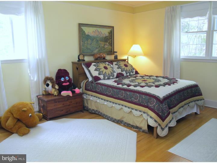 756 Amsterdam Road Mount Laurel, NJ 08054 - Photo 17 of 24 Bedroom 2