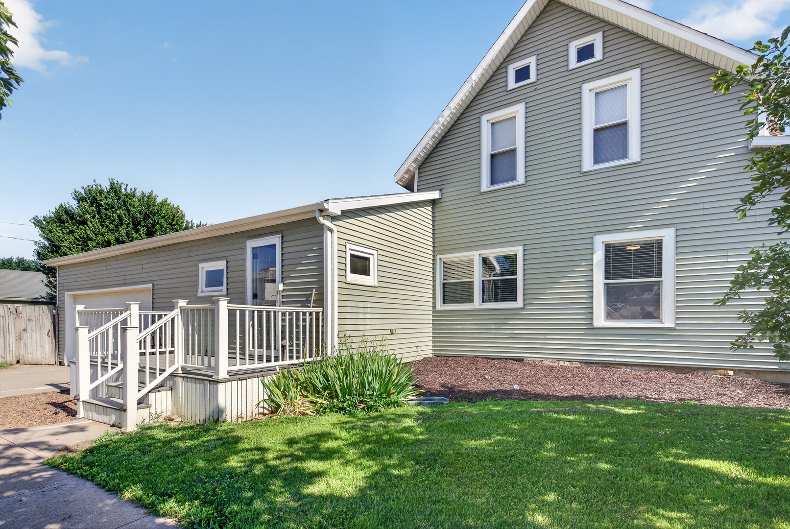 41 South Mitchell Street Preston, IA 52069 - Photo 5 of 36