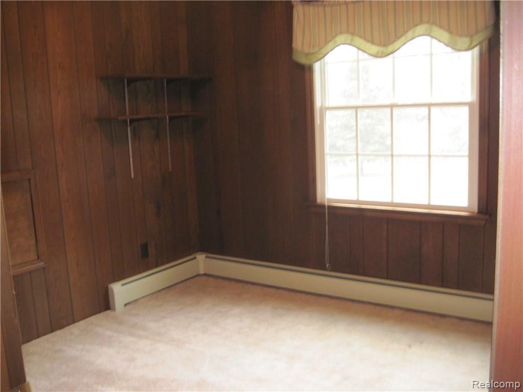 5949 Thomas Road Oxford, MI 48371 - Photo 13 of 17 Bedroom