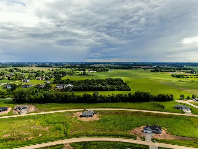 $80,735 | Cornhusk Lane, Unit 53, Omro, WI 54963