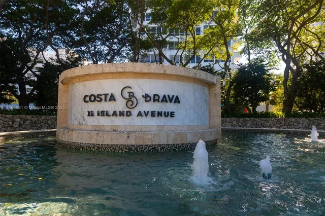 $980,000 | 11 Island Avenue, Unit 1709, Miami Beach, FL 33139