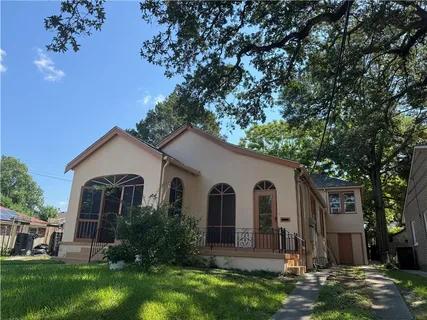 $325,000 | 4425-27 Music Street, New Orleans, LA 70122