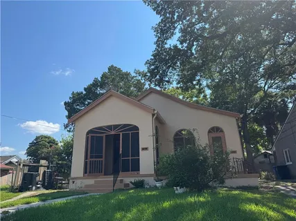 $325,000 | 4425-27 Music Street, New Orleans, LA 70122