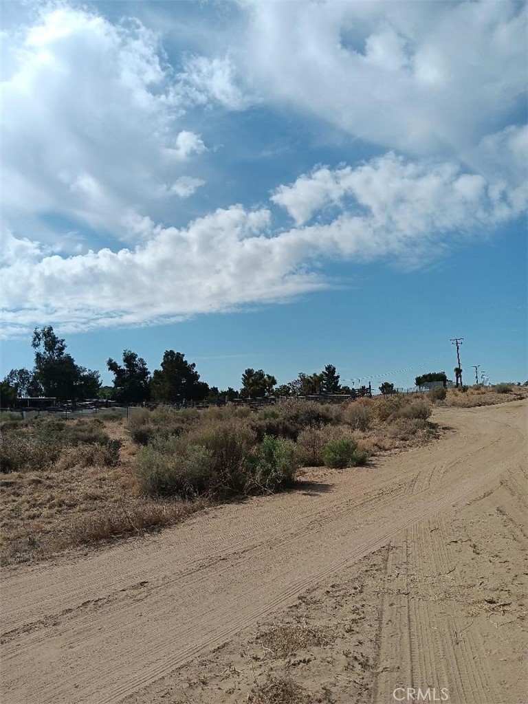 6727 Coyote Road Phelan, CA 92371 - Photo 1 of 1 an aerial view of beach
