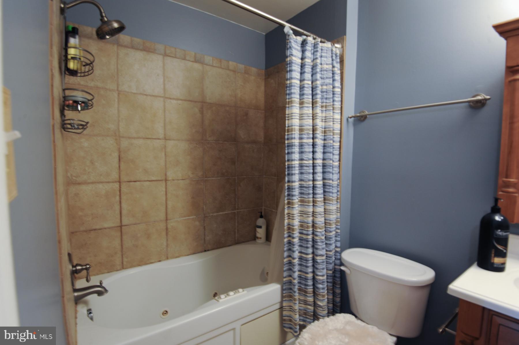 9243 State Rd. Philadelphia, PA 19114 - Photo 13 of 32 Gallery Image 13