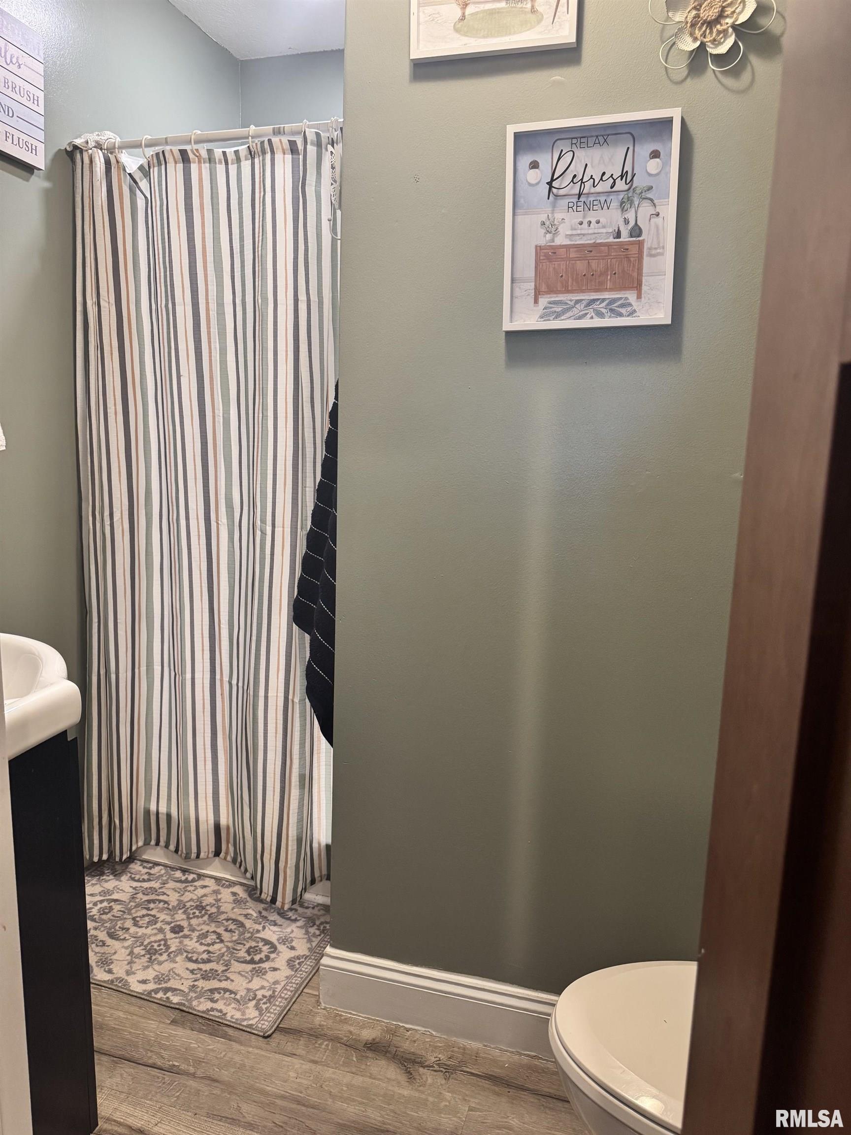 908 North Indiana Avenue Springfield, IL 62702 - Photo 2 of 5