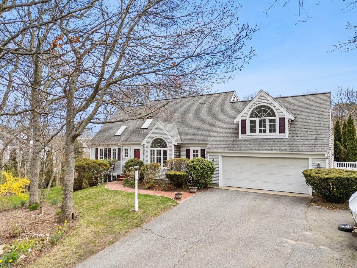 8 Telegraph Hill Road Sandwich, MA 02563 - Photo 5 of 72 DJI_20260501115117_0084_D