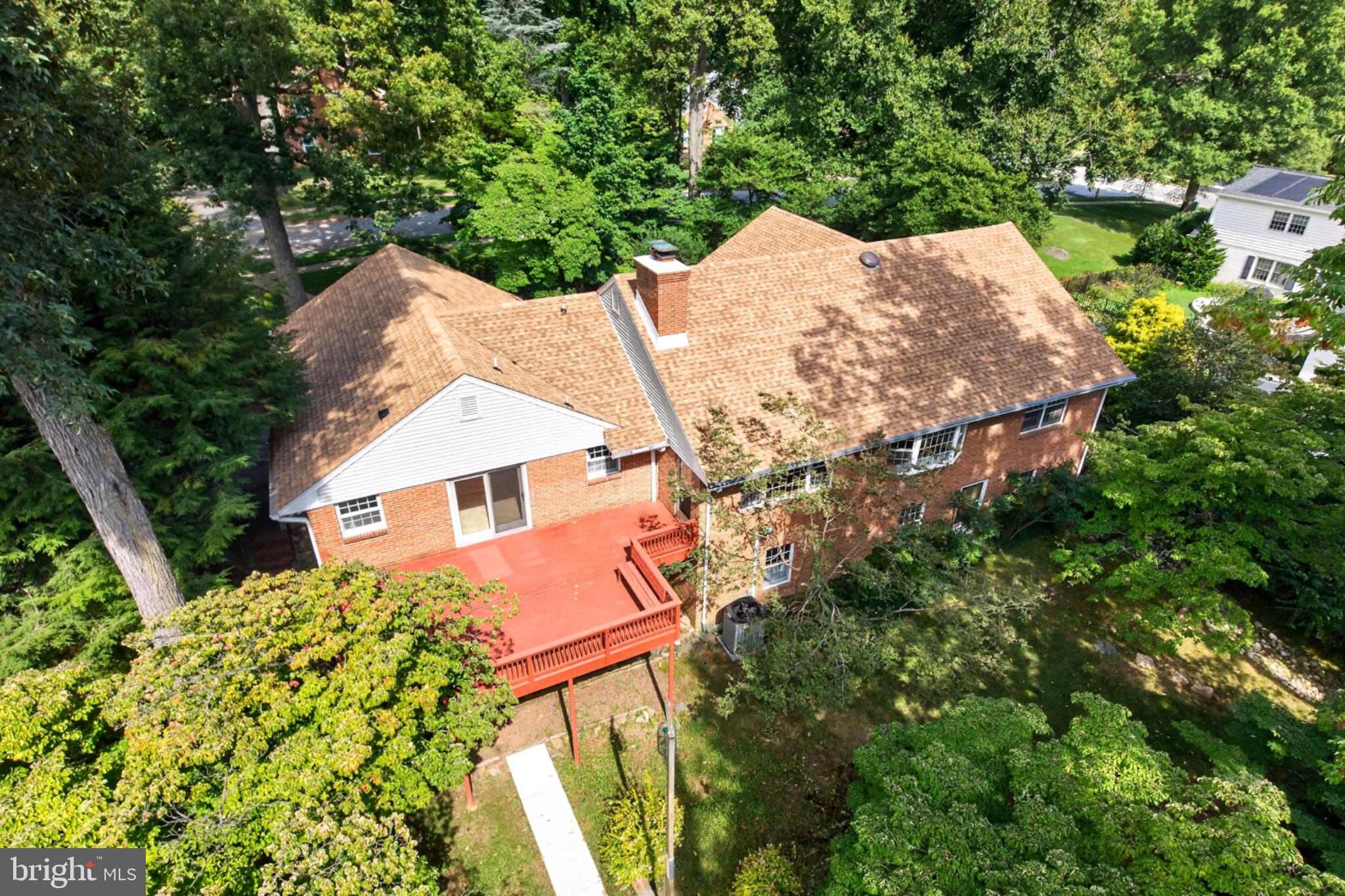 10 Chilton Road Wilmington, DE 19803 - Photo 72 of 74 Aerial view of home and deck.
