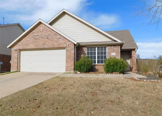 a view of backyard of house