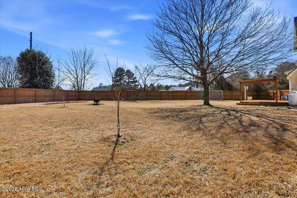 $359,000 | 106 Glasgow Lane, La Grange, NC 28551