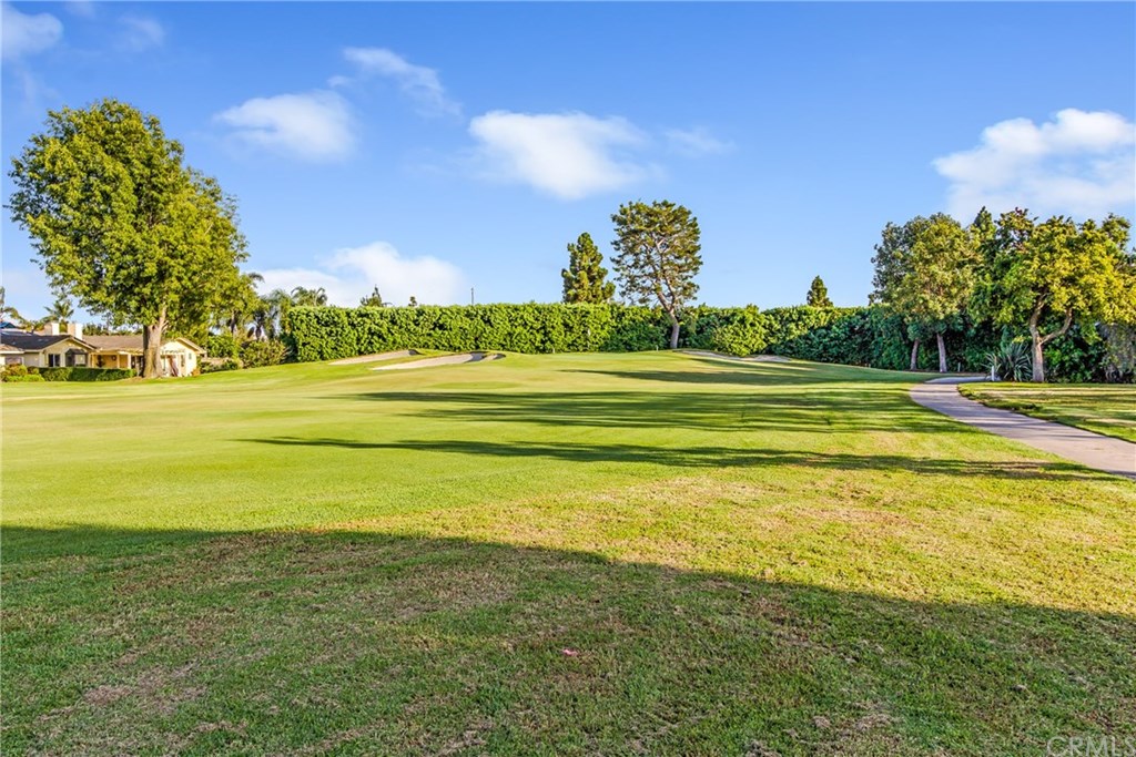 3020 Capri Lane Costa Mesa, CA 92626 - Photo 27 of 35