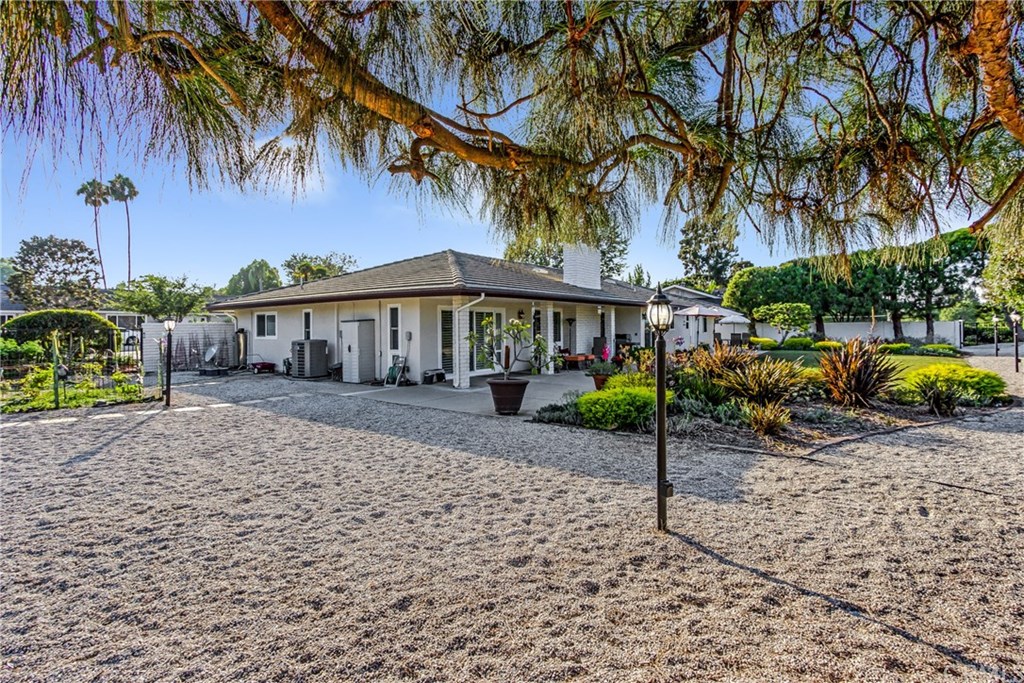 3020 Capri Lane Costa Mesa, CA 92626 - Photo 30 of 35