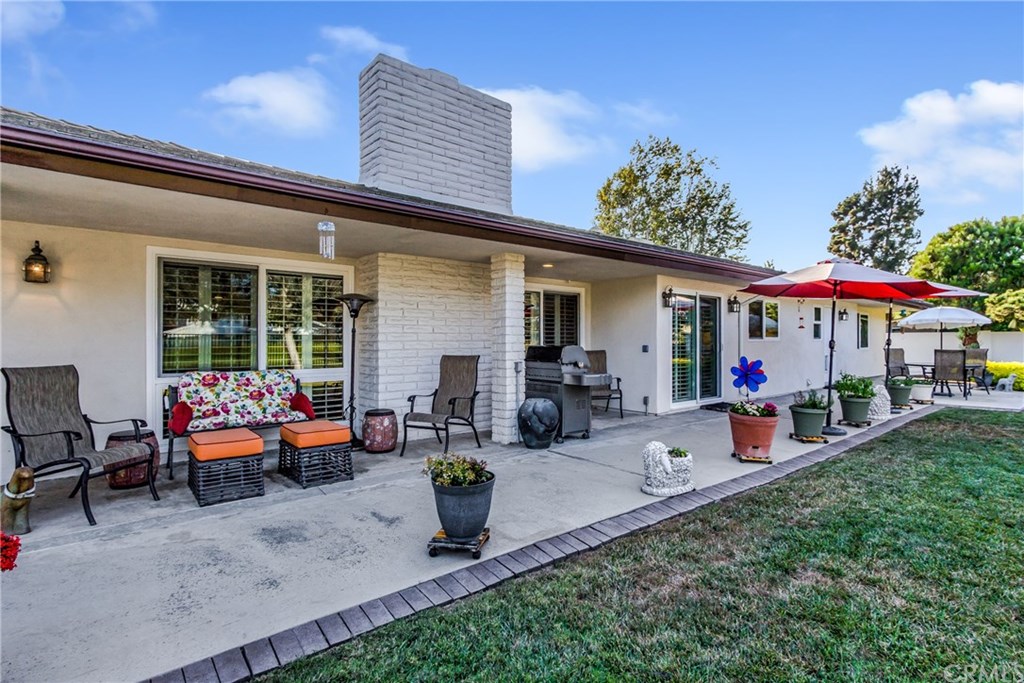 3020 Capri Lane Costa Mesa, CA 92626 - Photo 33 of 35