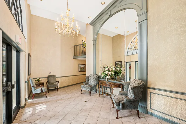 $2,150 | 511 Aurora Avenue, Unit 608, Naperville, IL 60540