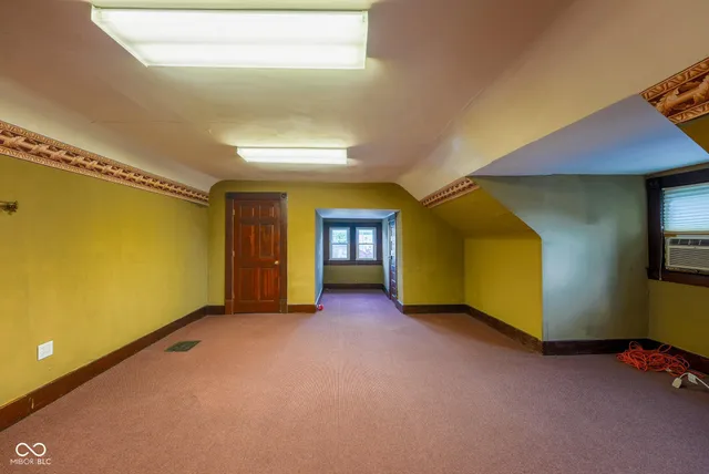 $239,950 | 703 North Ewing Street, Seymour, IN 47274