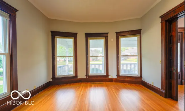 $239,950 | 703 North Ewing Street, Seymour, IN 47274