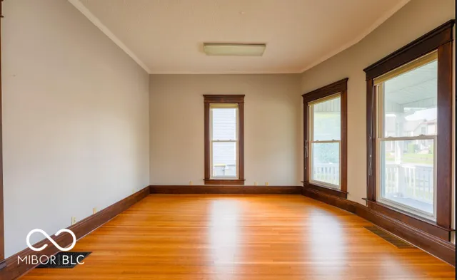 $239,950 | 703 North Ewing Street, Seymour, IN 47274