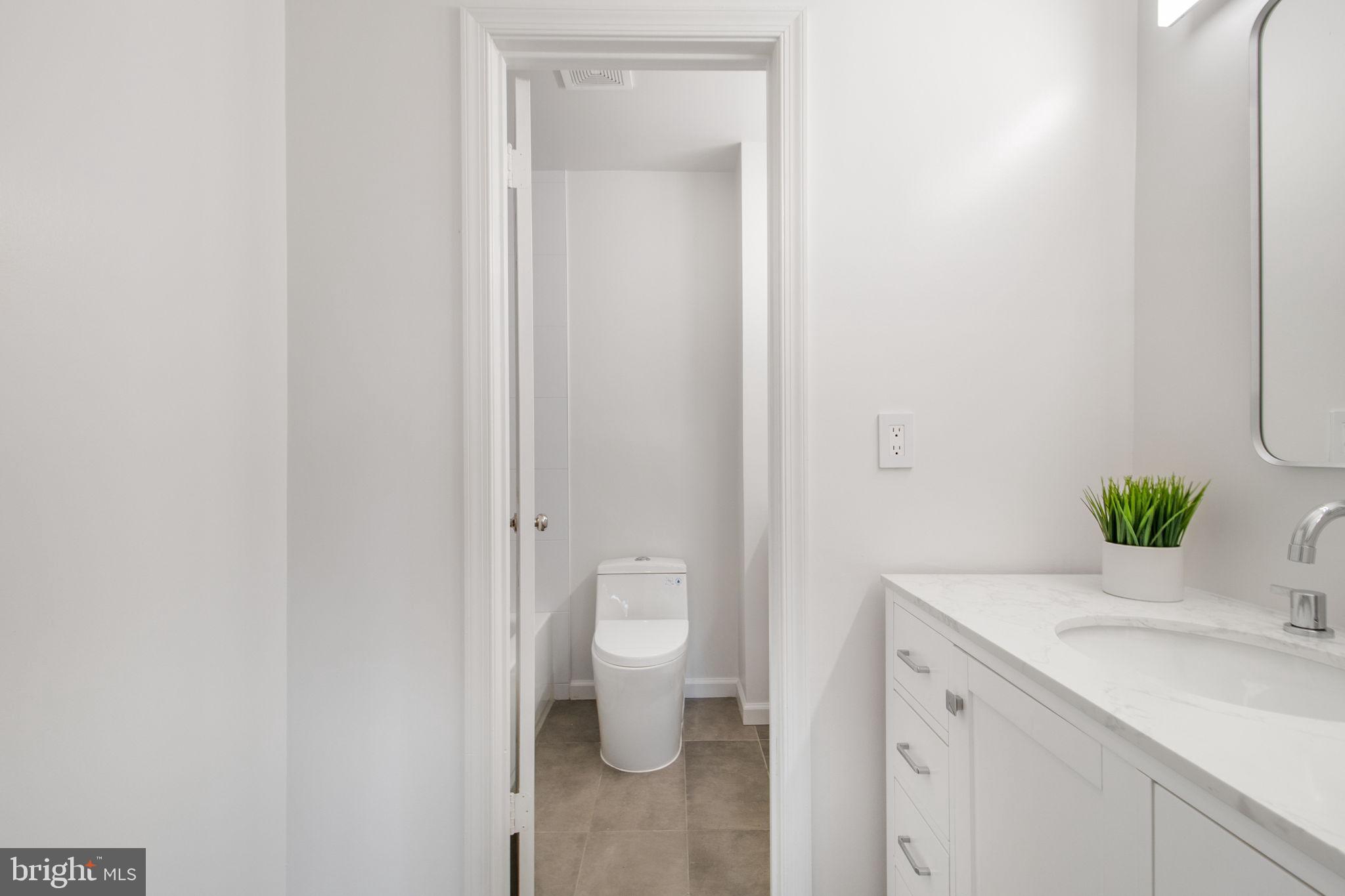 9049 Ottawa Place Silver Spring, MD 20910 - Photo 38 of 89 Gallery Image 38