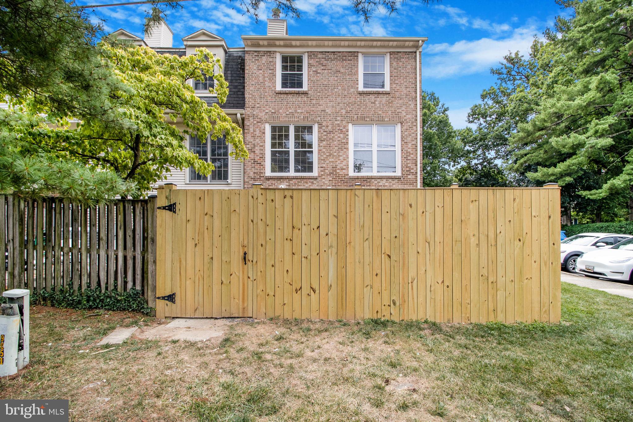 9049 Ottawa Place Silver Spring, MD 20910 - Photo 82 of 89 Gallery Image 82