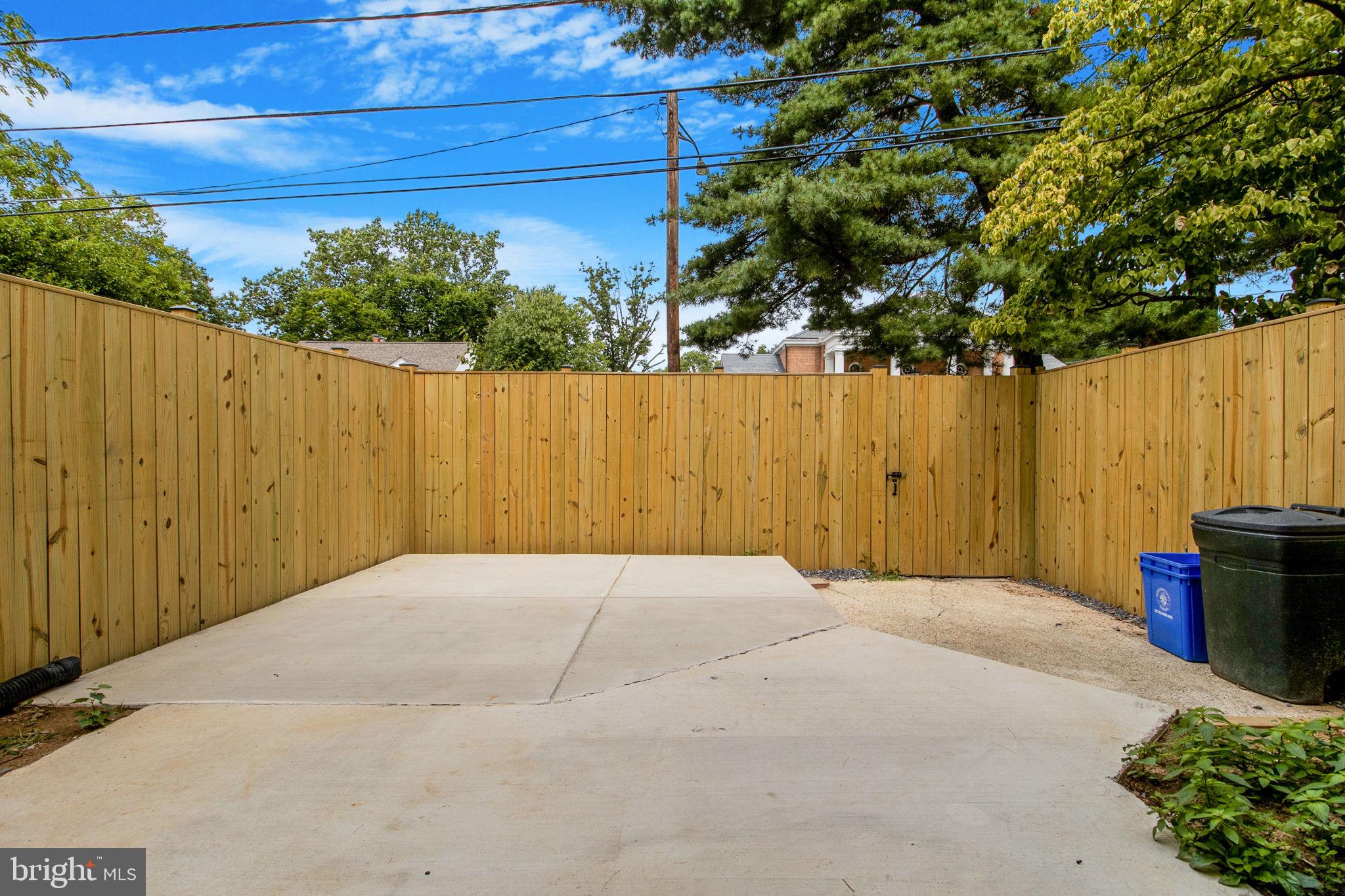 9049 Ottawa Place Silver Spring, MD 20910 - Photo 84 of 89 Gallery Image 84