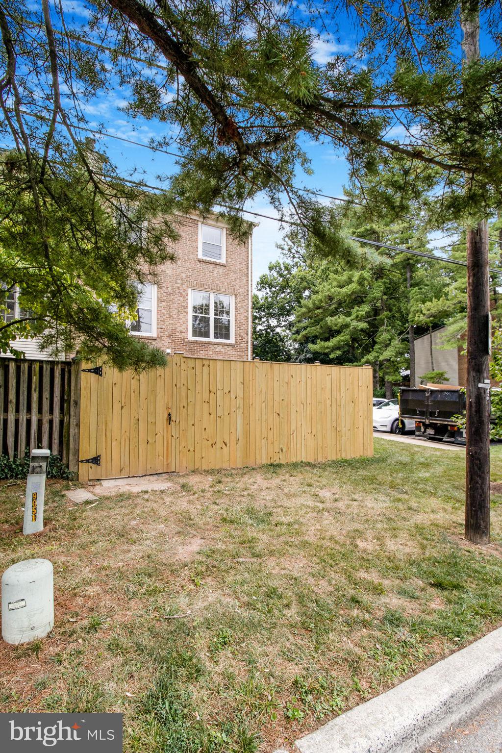9049 Ottawa Place Silver Spring, MD 20910 - Photo 87 of 89 Gallery Image 87