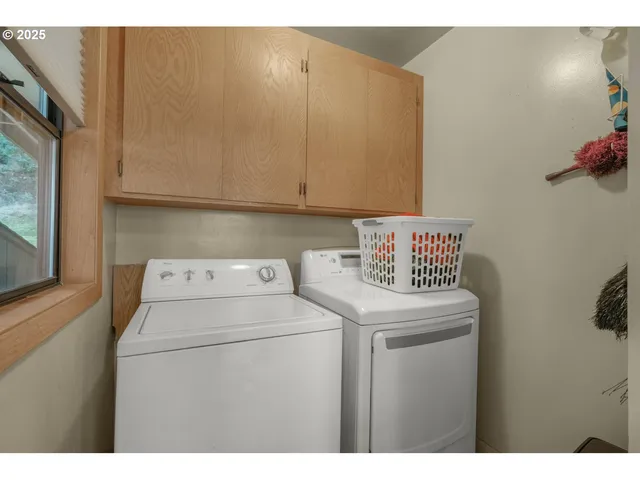 $675,000 | 4644 Glen Echo Way, Central Point, OR 97502