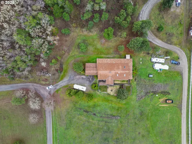 $675,000 | 4644 Glen Echo Way, Central Point, OR 97502