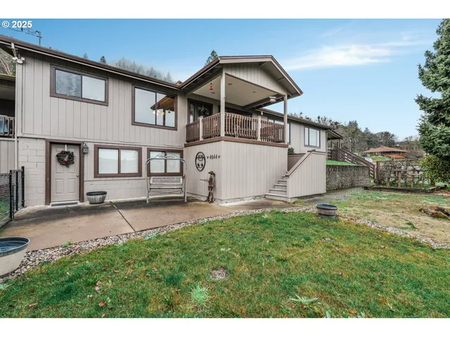 $675,000 | 4644 Glen Echo Way, Central Point, OR 97502