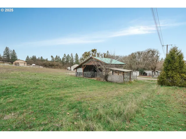 $675,000 | 4644 Glen Echo Way, Central Point, OR 97502