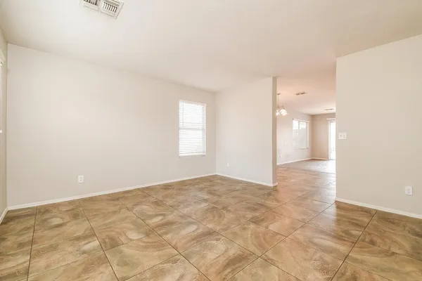 $2,175 | 8706 East Capri Avenue, Mesa, AZ 85208