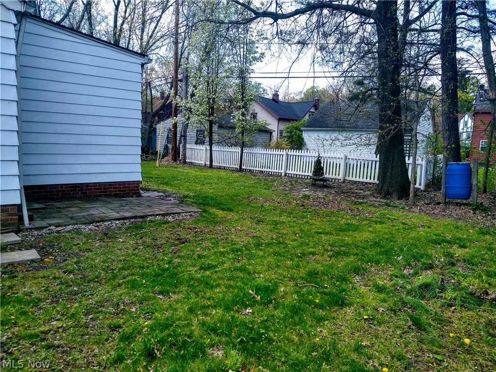 2016 Revere Road Cleveland, OH 44118 - Photo 33 of 35 Gallery Image 33