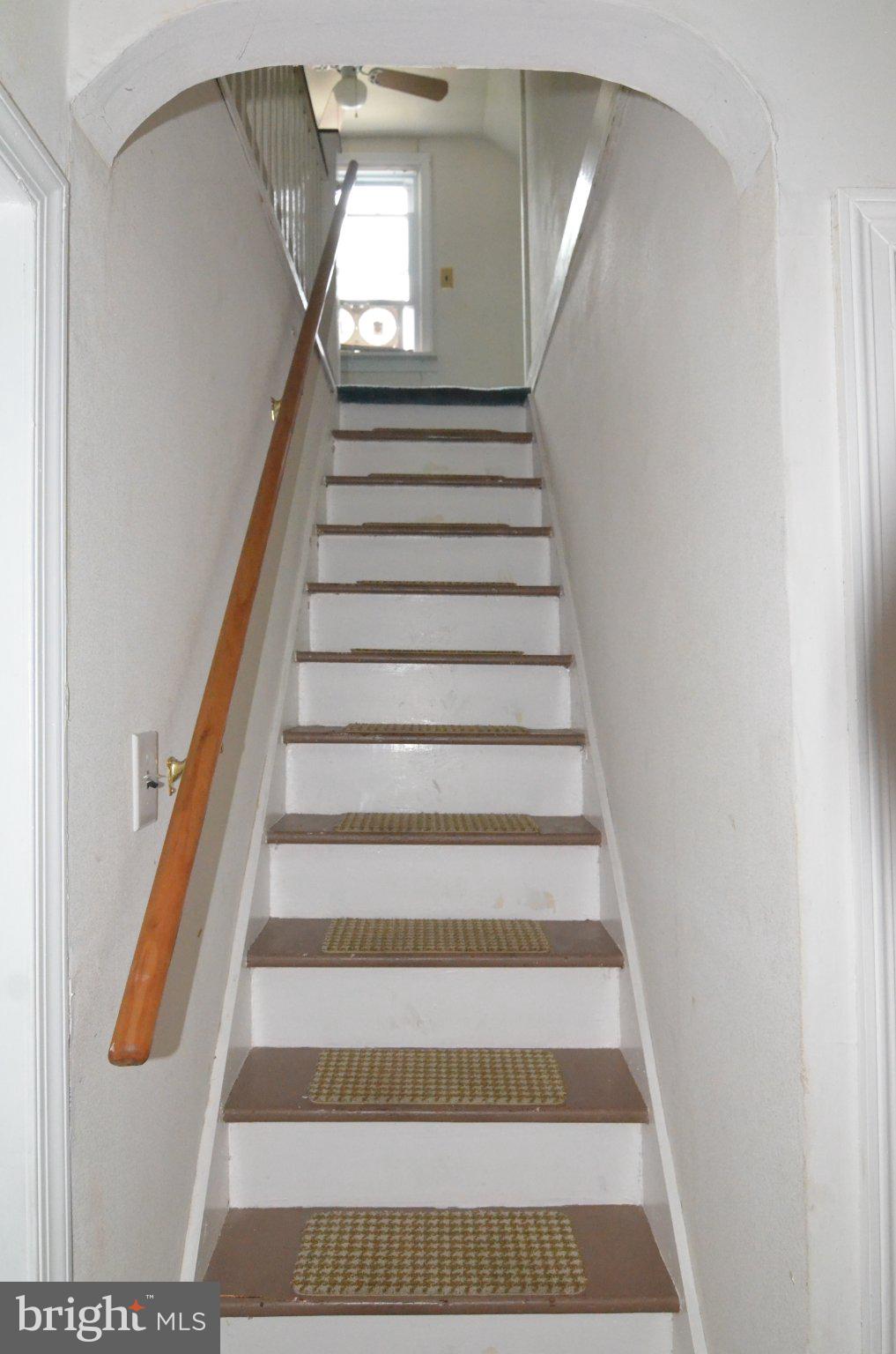 464 Center Avenue Runnemede, NJ 08078 - Photo 12 of 24 Inviting staircase to upper retreat.