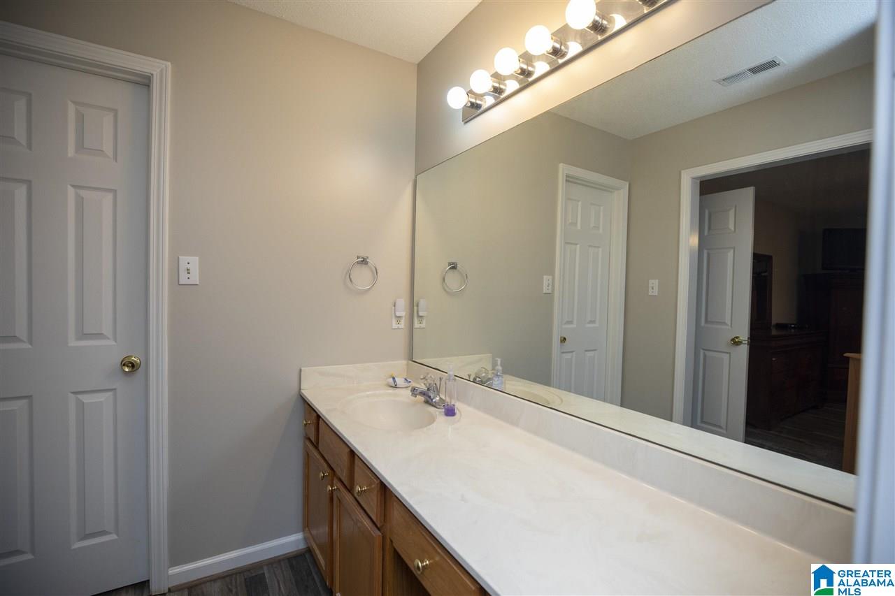 192 Stonebridge Circle Pelham, AL 35124 - Photo 7 of 17