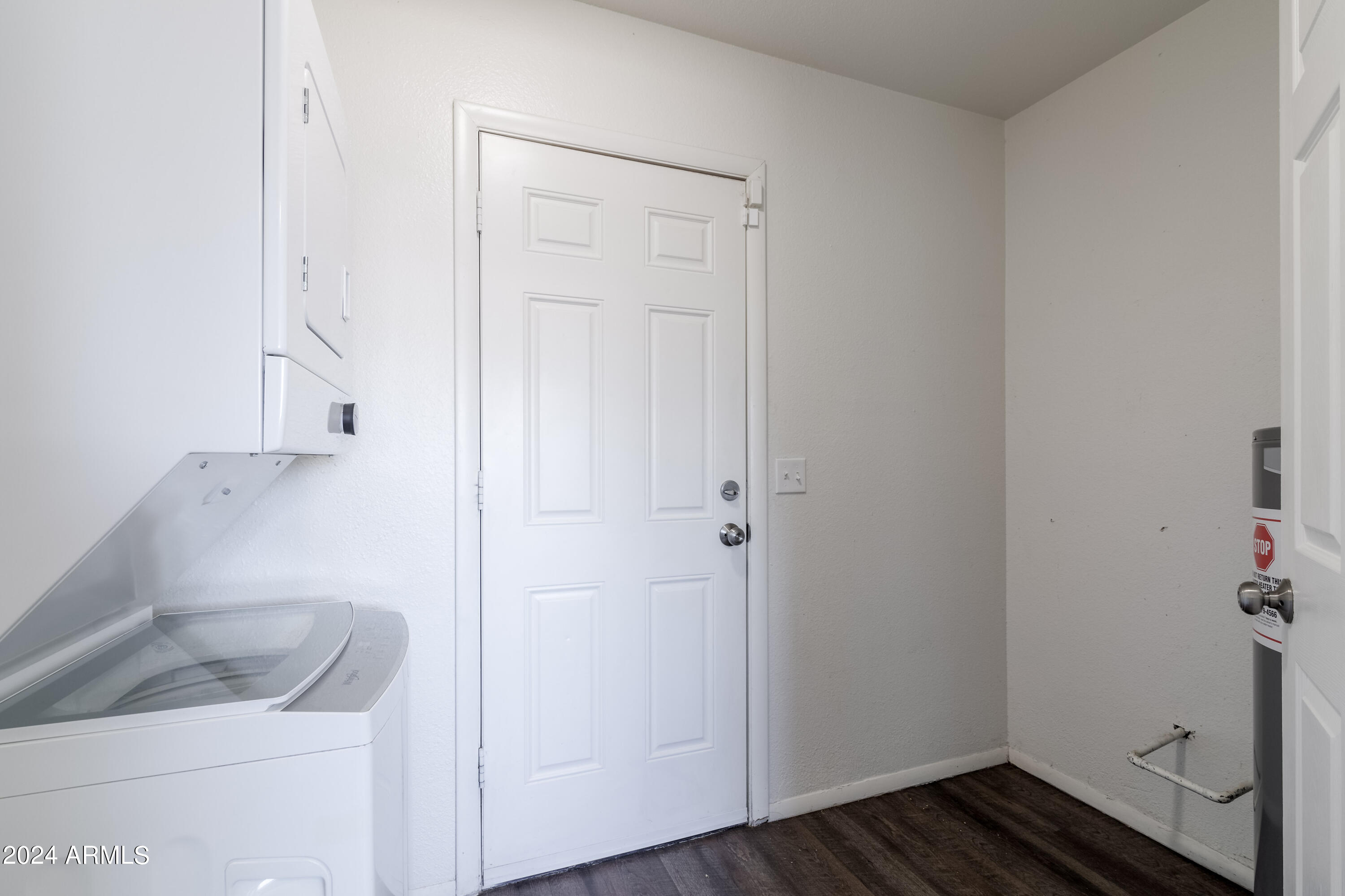 4636 East Apollo Road Phoenix, AZ 85042 - Photo 10 of 24 Apollo Rd (25).jpg-FULL