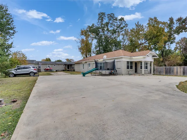 $349,900 | 4917 Tronewood Street, Houston, TX 77016