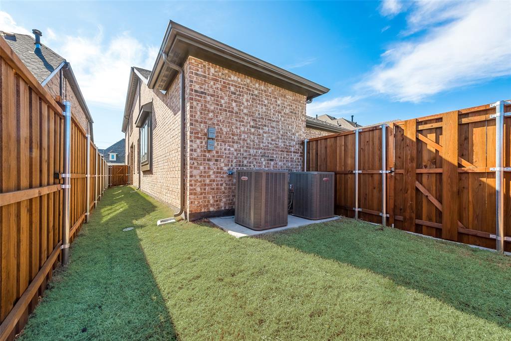 8059 Copper Way Dallas, TX 75252 - Photo 20 of 35