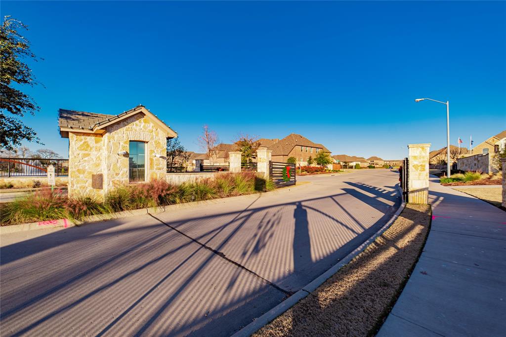 8059 Copper Way Dallas, TX 75252 - Photo 26 of 35