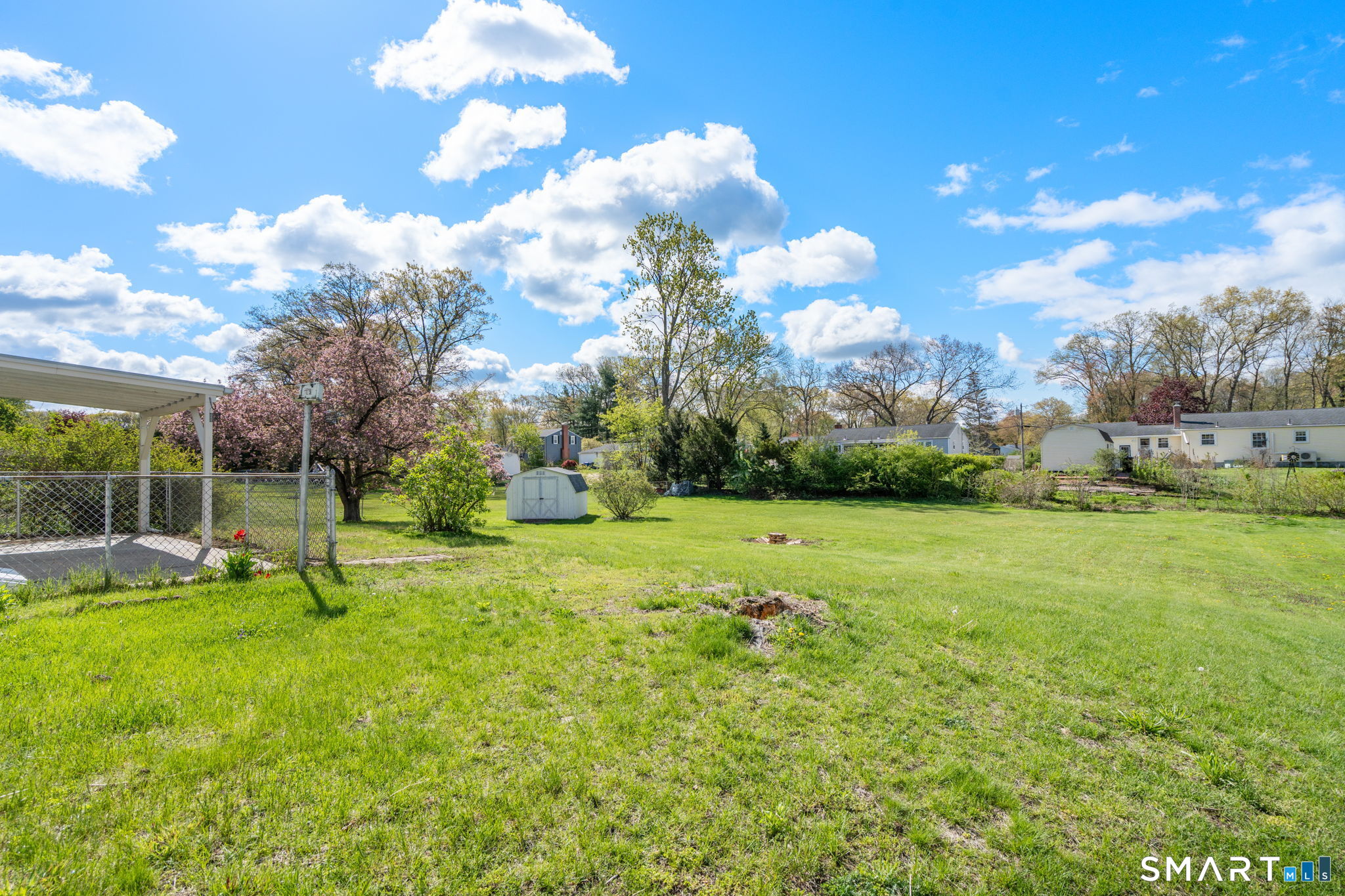 6 Roberts Road Enfield, CT 06082 - Photo 25 of 29