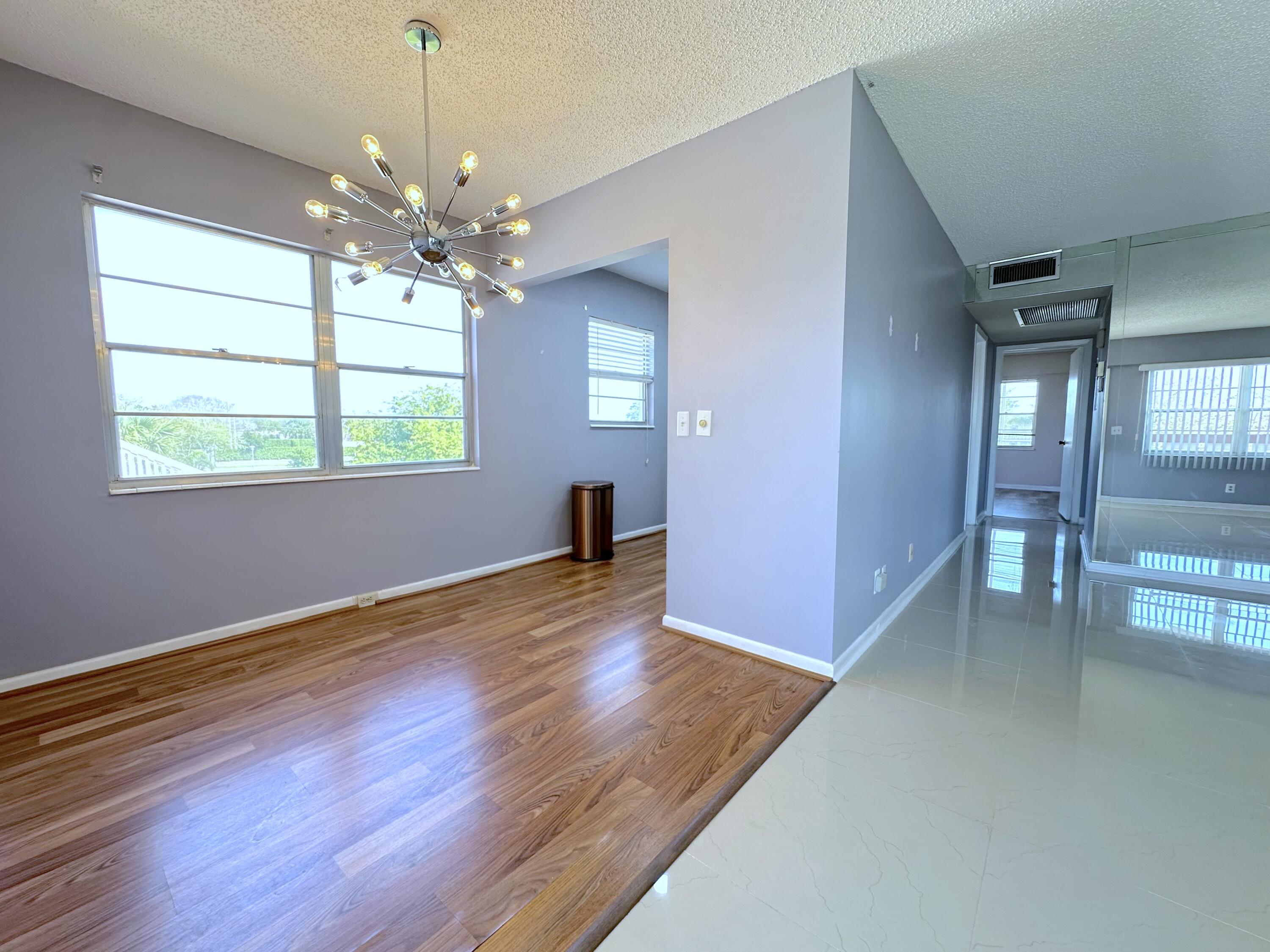 117 Preston F Boca Raton, FL 33434 - Photo 3 of 30 Dining Area