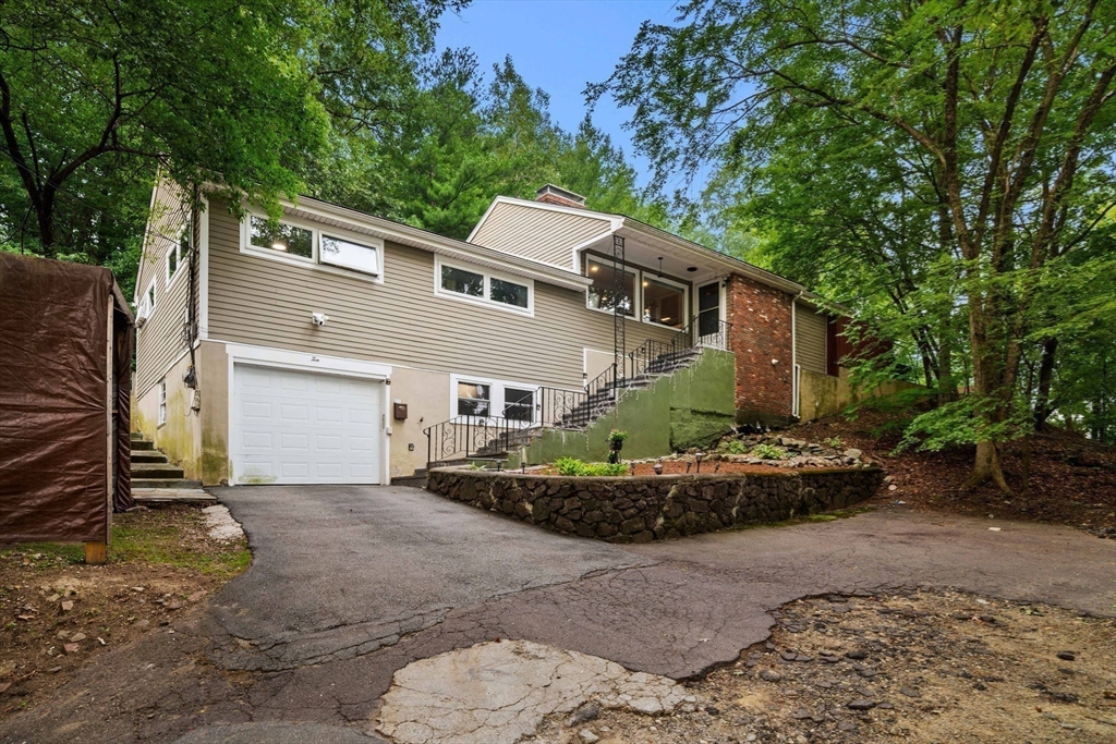 10 Rafferty Road Stoneham, MA 02180 - Photo 34 of 40