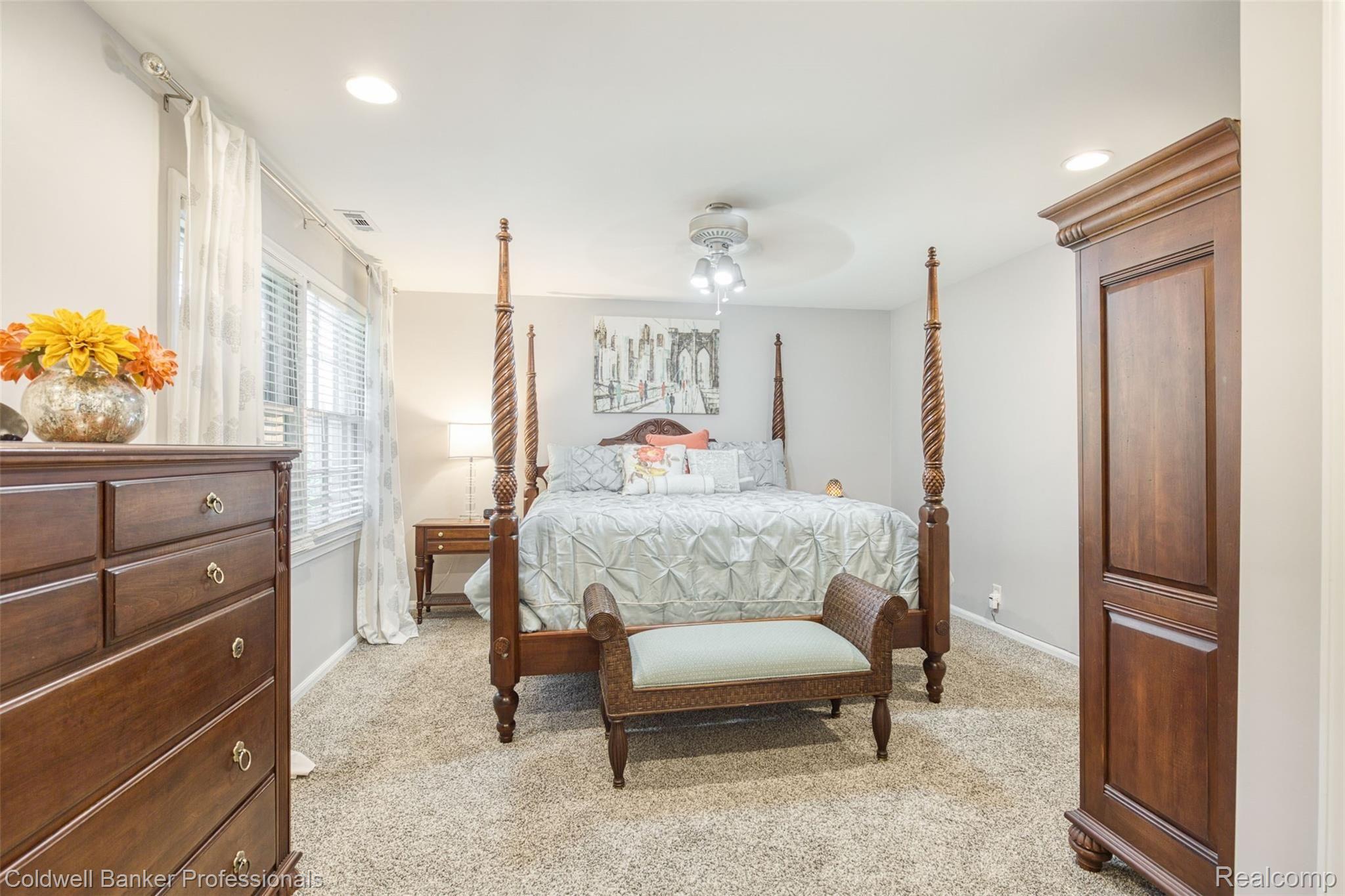 1066 Rock Spring Road Bloomfield Hills, MI 48304 - Photo 27 of 33 592A2733.jpg
