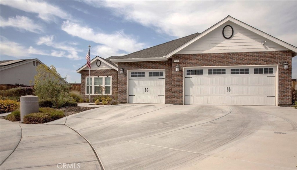 9528 Mountain Aspen Lane Shafter, CA 93263 - Photo 1 of 1 a view of a house with a yard