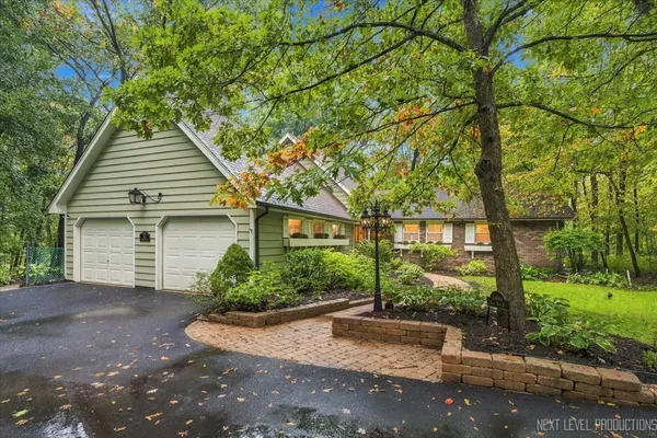 $675,000 | 36W584 Wild Rose Road, St. Charles, IL 60174