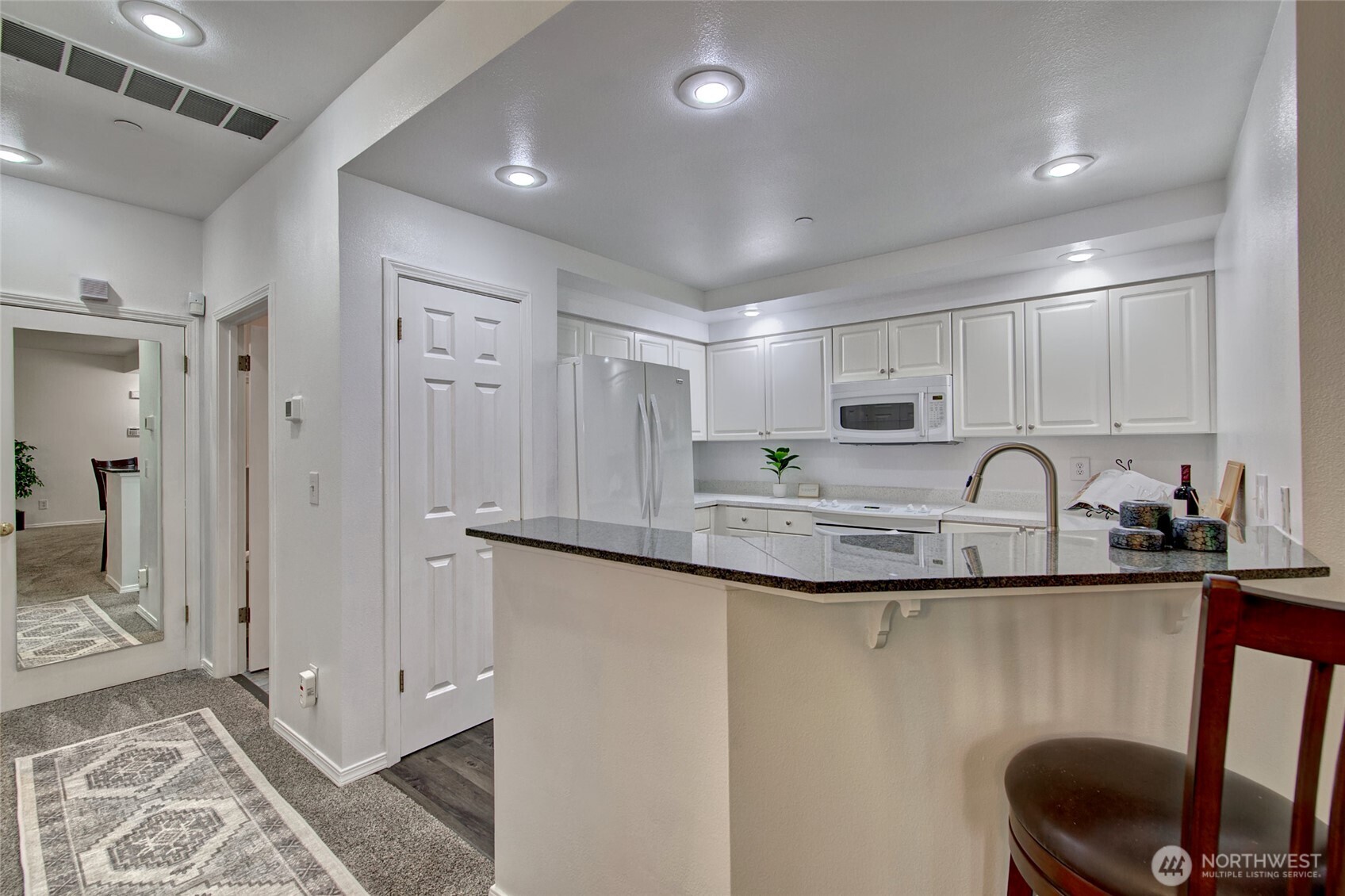 714 228th Street Southwest, Unit O101 Bothell, WA 98021 - Photo 9 of 26
