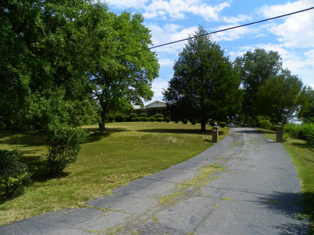 3400 The Great Road Fieldale, VA 24089 - Photo 3 of 14 Paved Drive